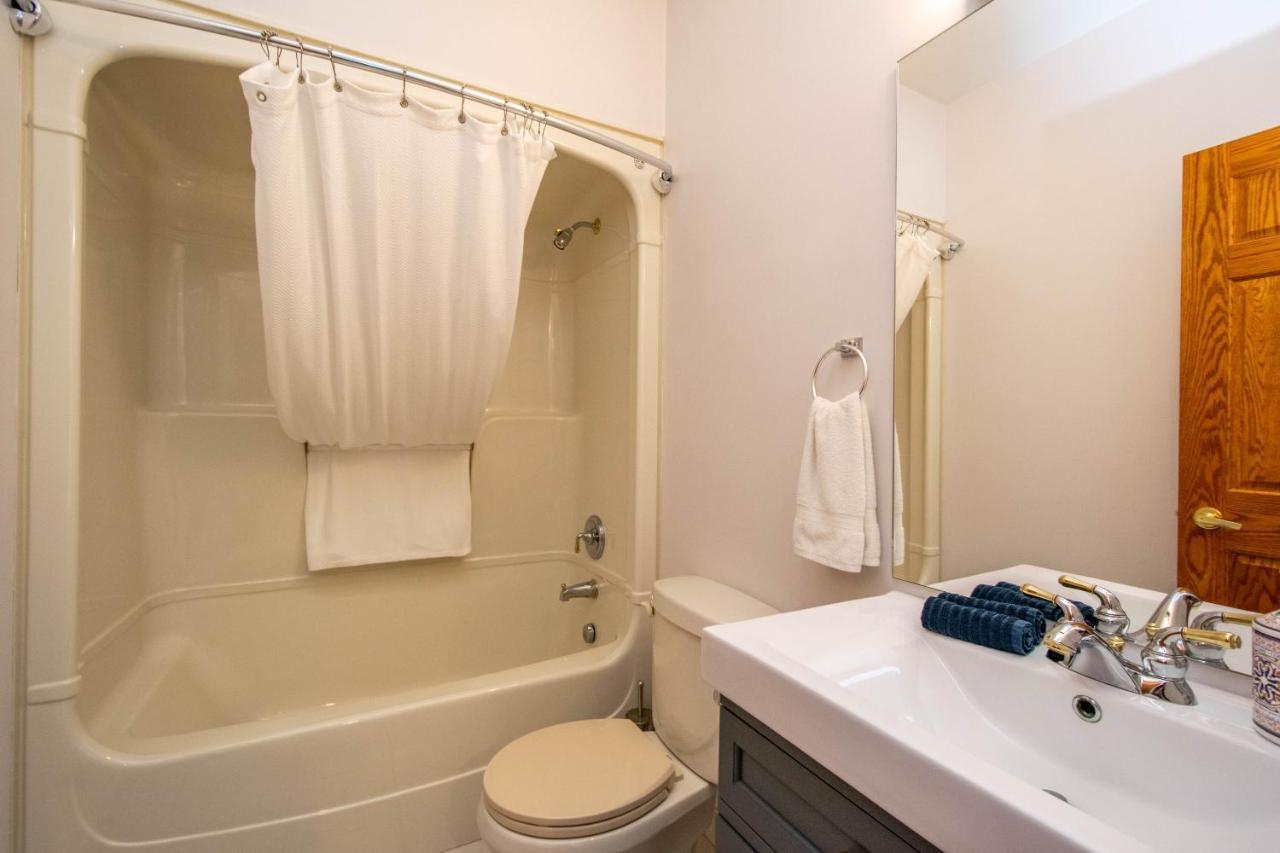 Ocean Bay View Luxury Guesthouse Musquodoboit Harbour エクステリア 写真