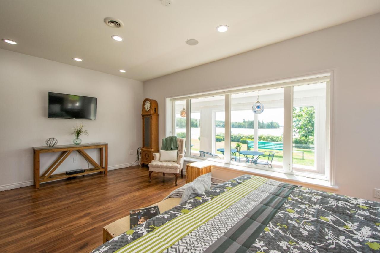 Ocean Bay View Luxury Guesthouse Musquodoboit Harbour エクステリア 写真